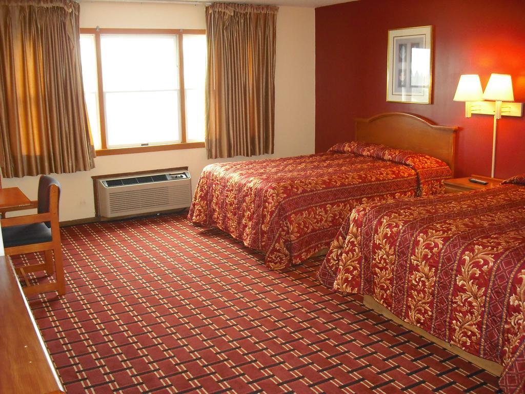 Regency Inn Hudson Exteriör bild